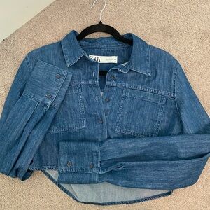 Zara cropped denim top.
